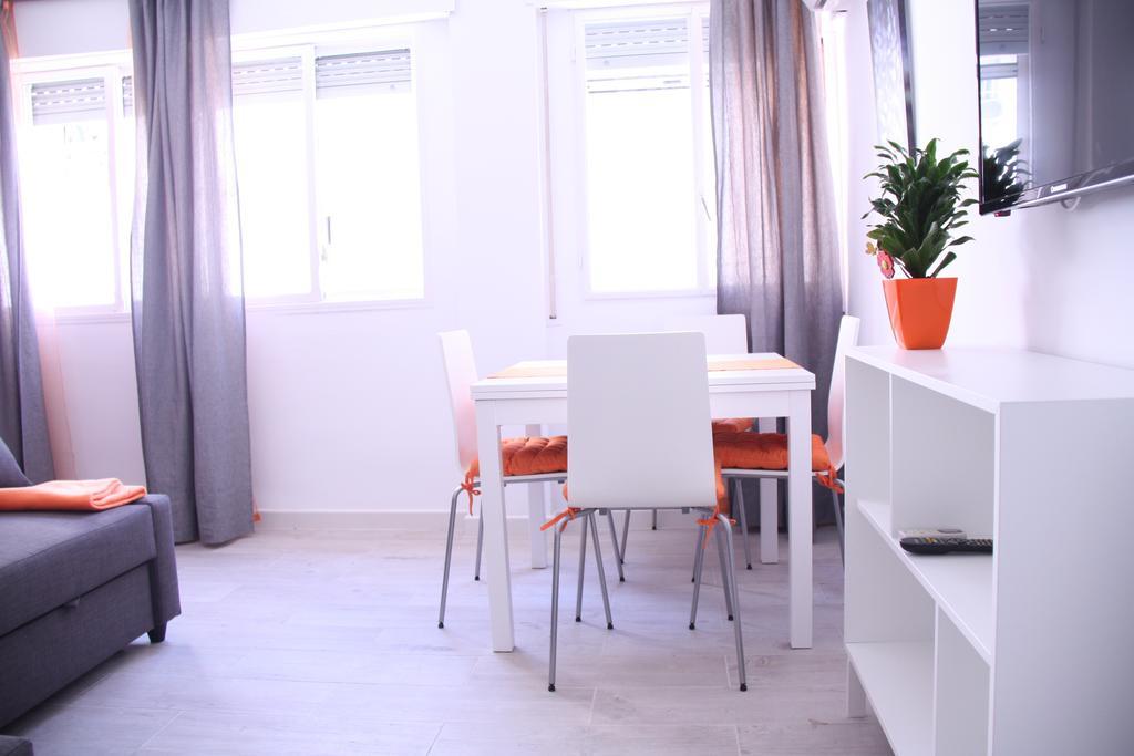 Apartamento Orange Triana Centro إشبيلية المظهر الخارجي الصورة